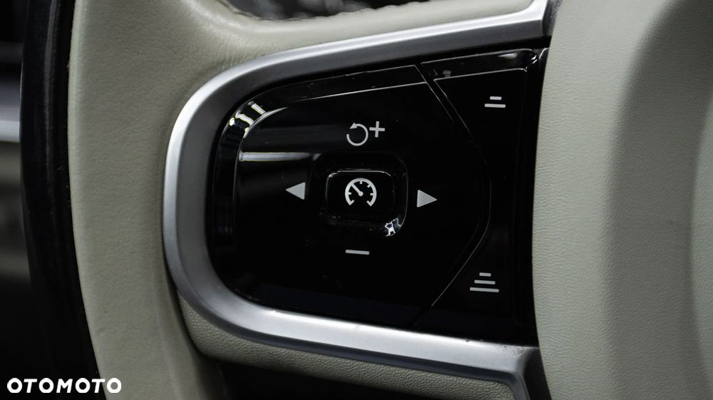 Volvo V60 B4 B Momentum Pro - 18