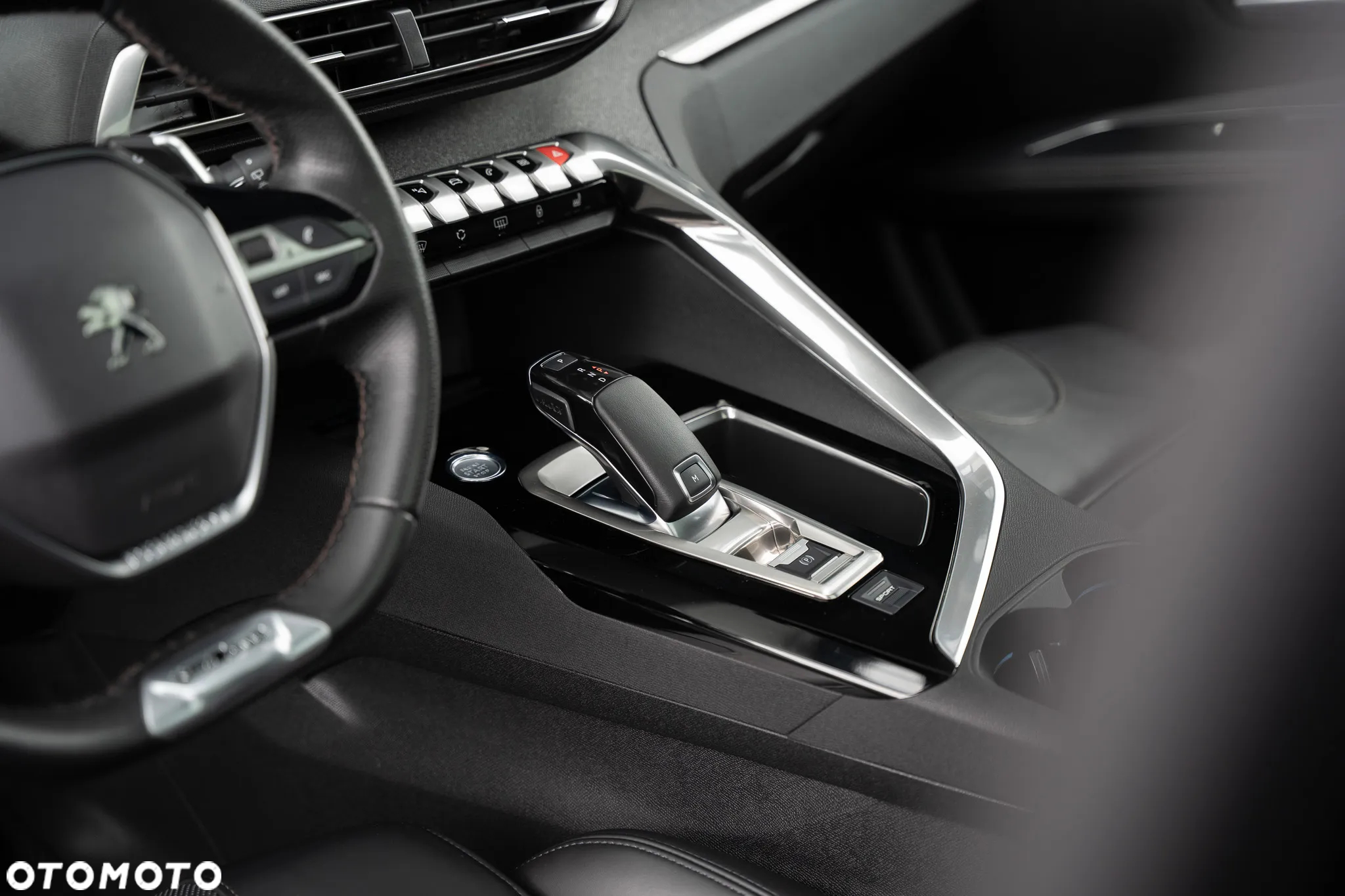 Peugeot 5008 1.6 PureTech GT S&S EAT8 - 28