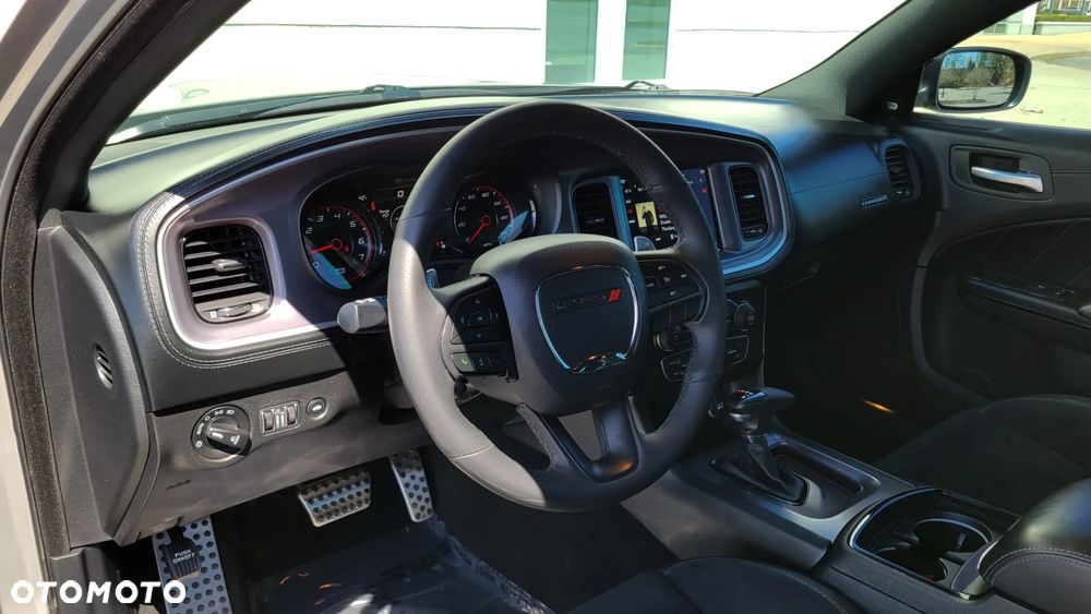 Dodge Charger Automatik Rally - 17