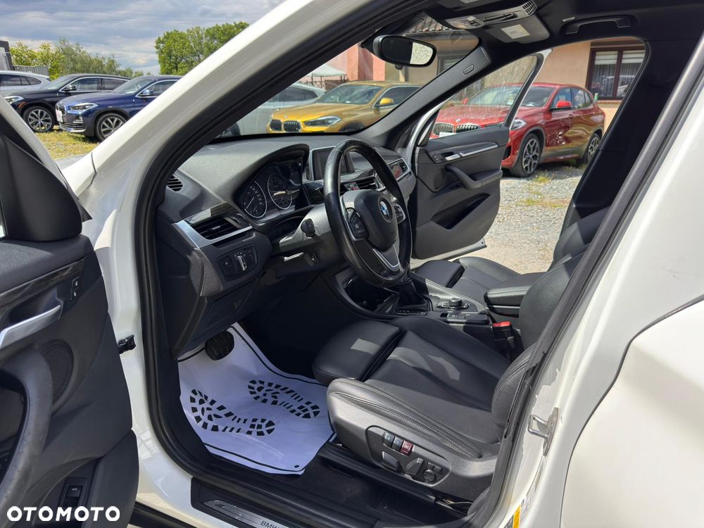 BMW X1 xDrive25i GPF xLine - 12