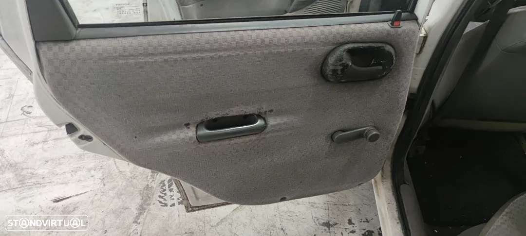 OPEL CORSA B PARA PEÇAS - 13