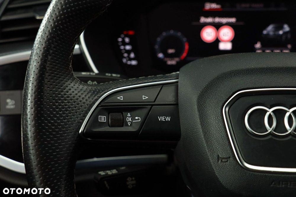 Audi Q3 - 22