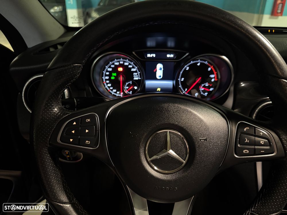 Mercedes-Benz CLA 180 d BlueEFFICIENCY Edition - 13