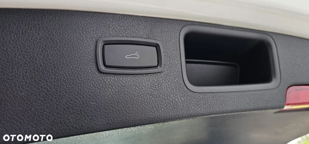 Porsche Macan Standard - 22