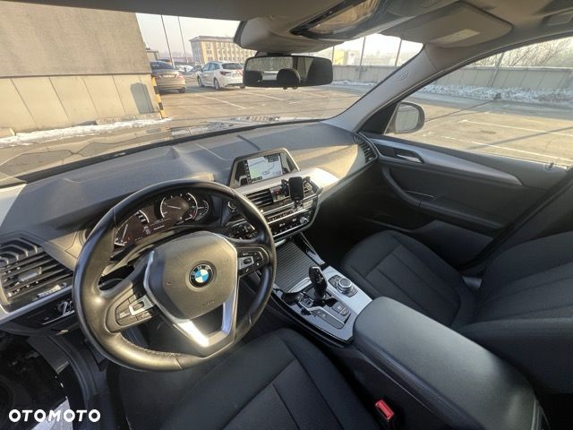 BMW X3 xDrive20d Business Edition - 22