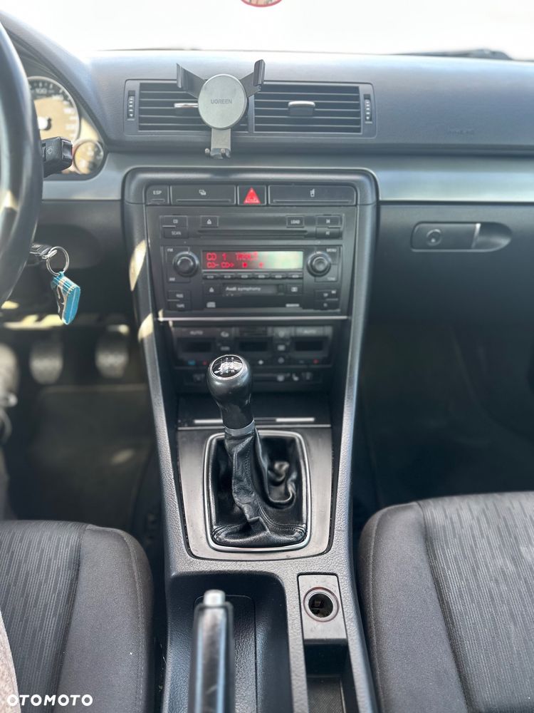 Audi A4 Limousine 2 - 22