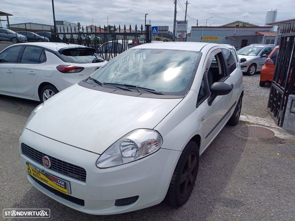 Fiat GRANDE PUNTO - 4