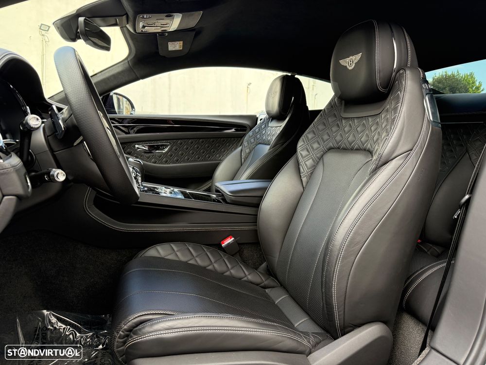 Bentley Continental V8 S - 32