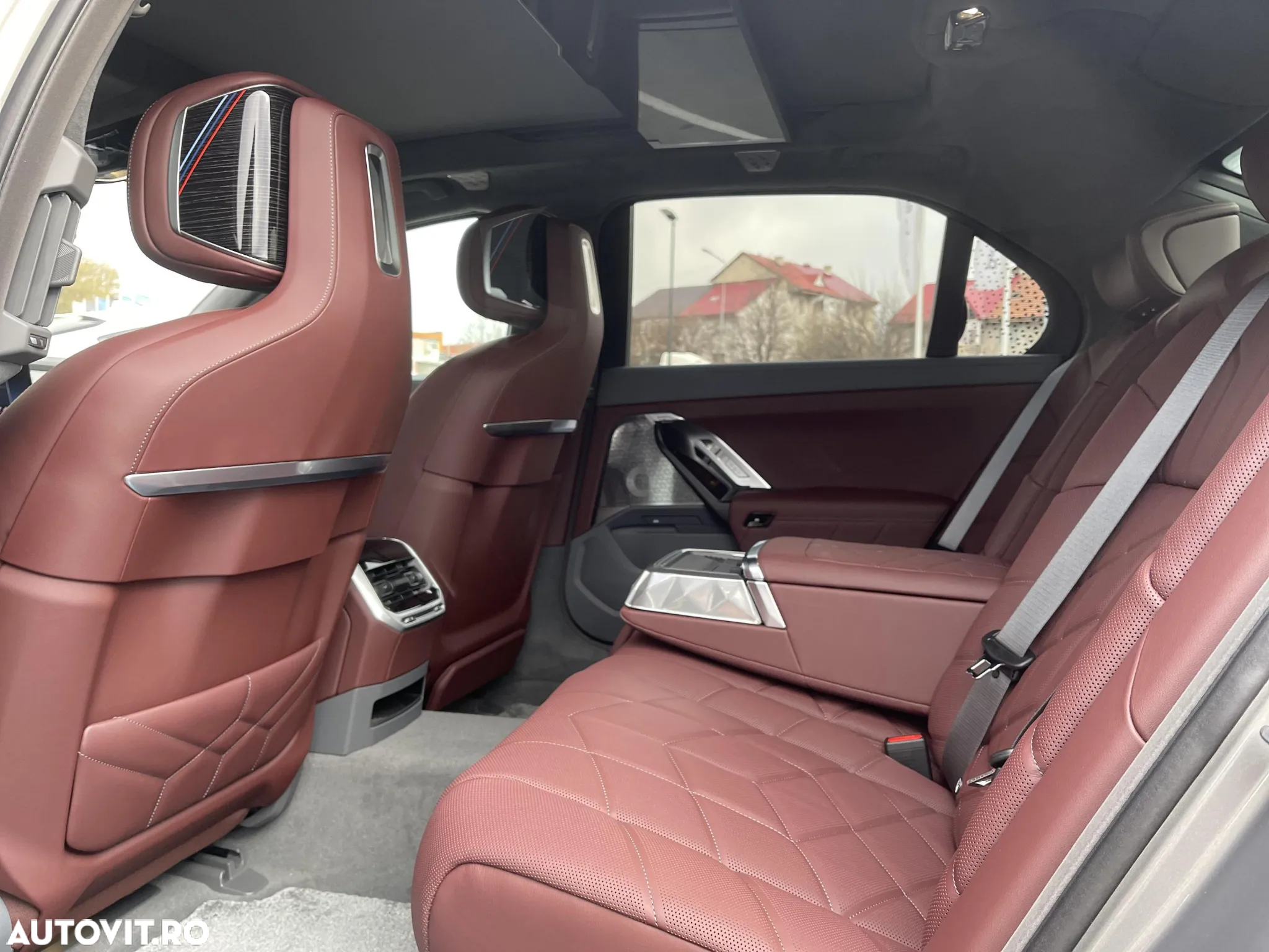 BMW Seria 7 740d xDrive MHEV - 14