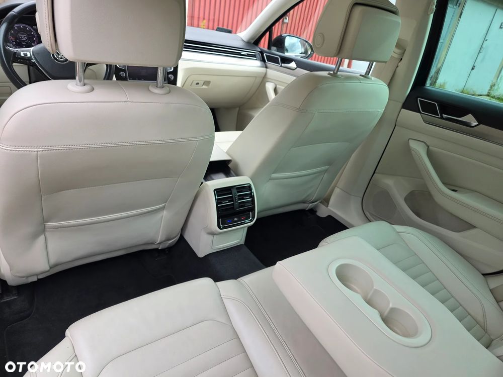 Volkswagen Passat 2.0 TSI BMT Highline DSG - 7