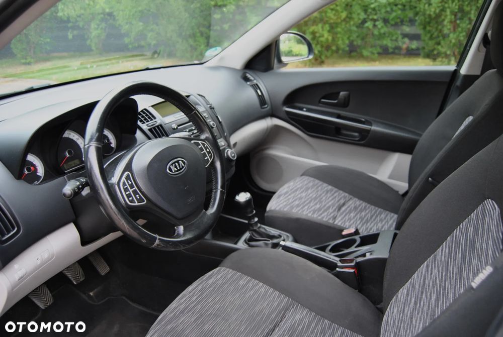 Kia Ceed 1.4 Comfort - 5