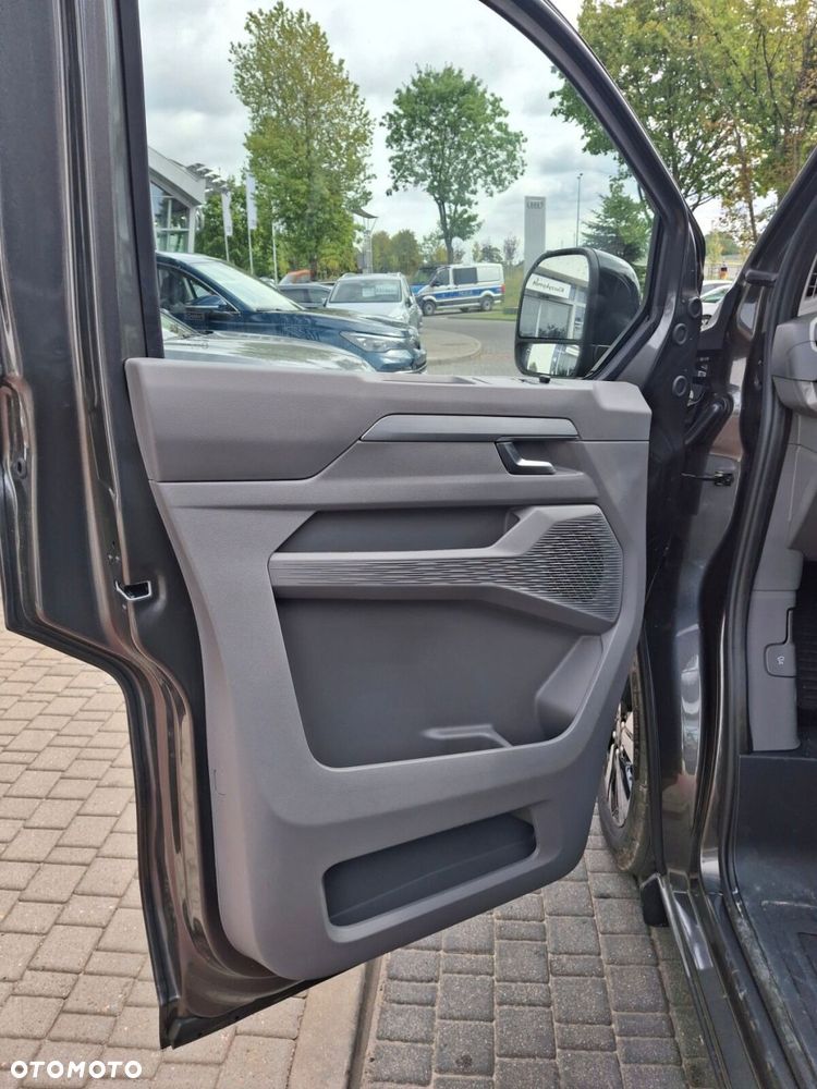 Volkswagen Caravelle 2.0 TDI L2 - 12