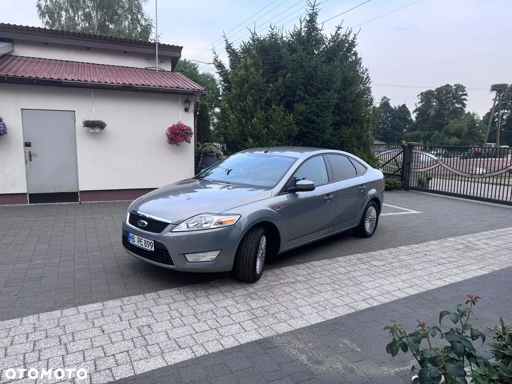 Ford Mondeo - 22
