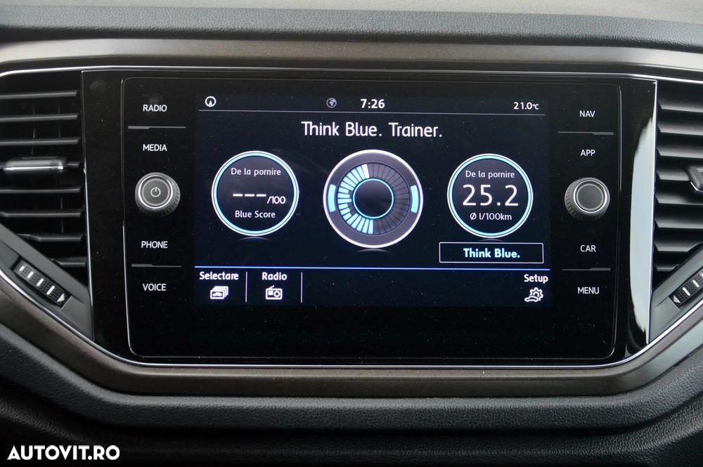 Volkswagen T-Roc - 28