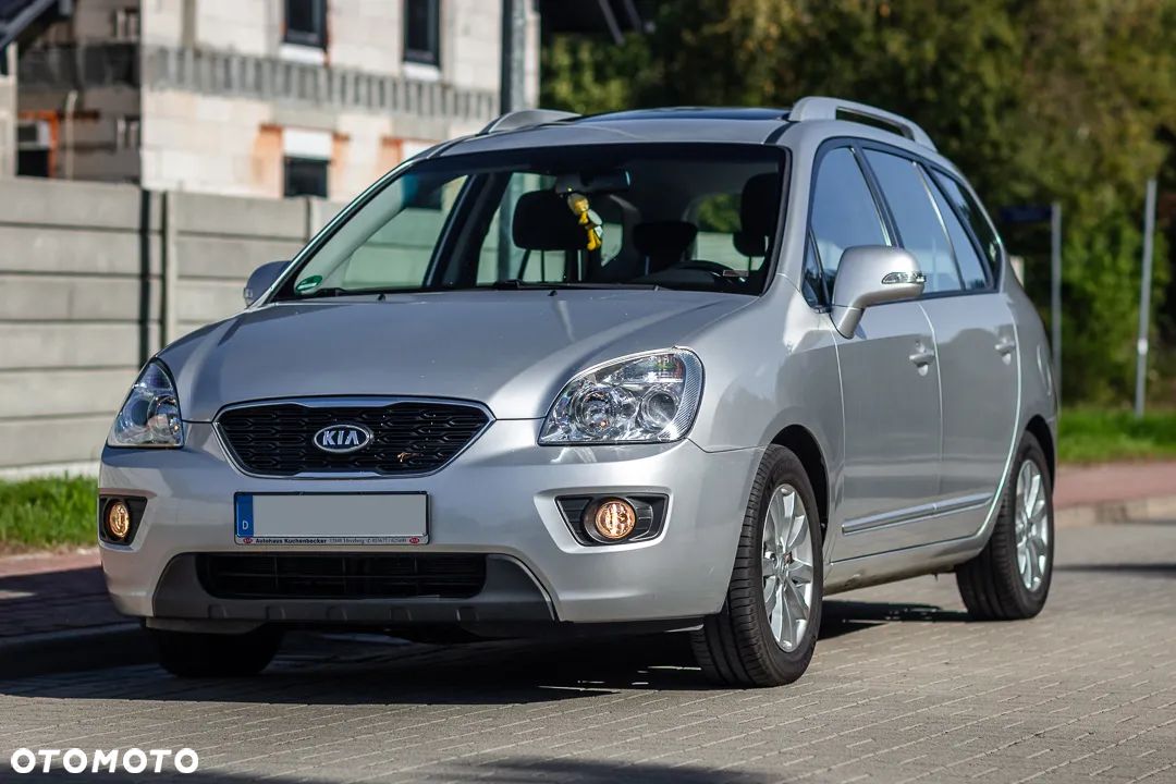 Kia Carens 1.6 CRDi Spirit - 1