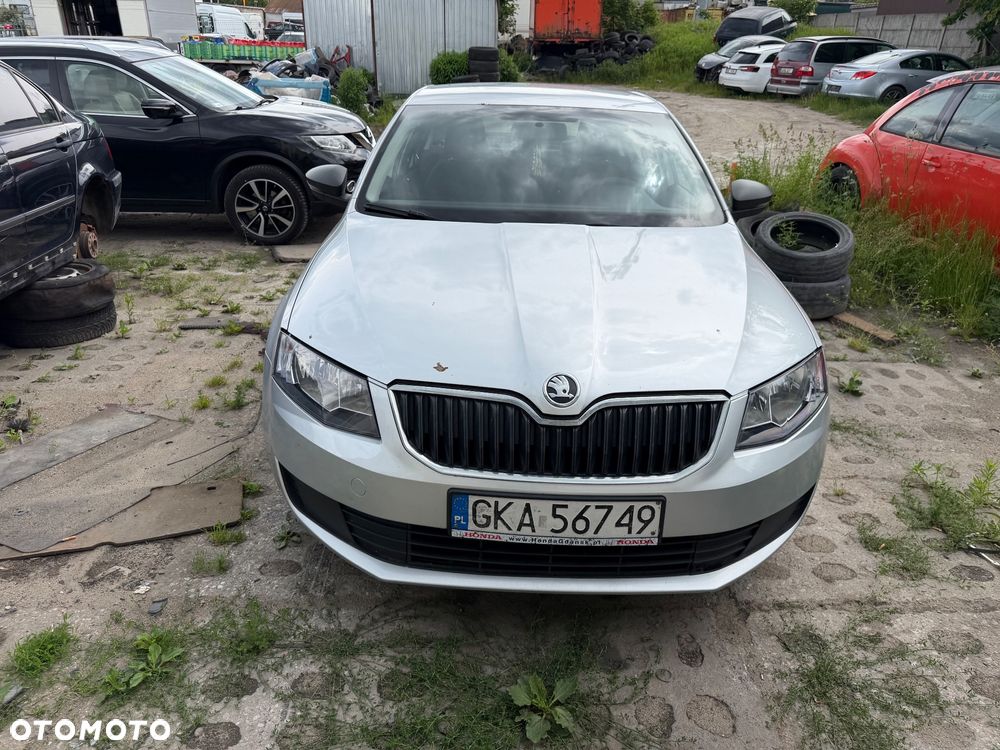 Skoda Octavia 1.6 TDI Fresh - 2