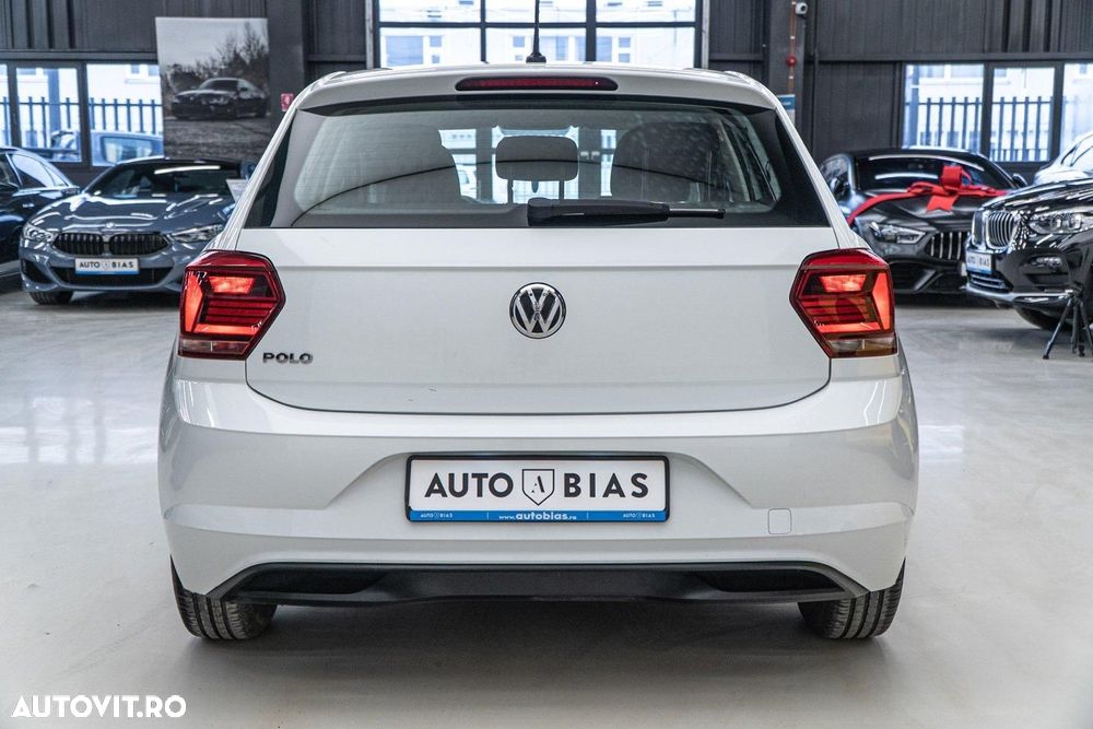 Volkswagen Polo 1.0 Comfortline - 25