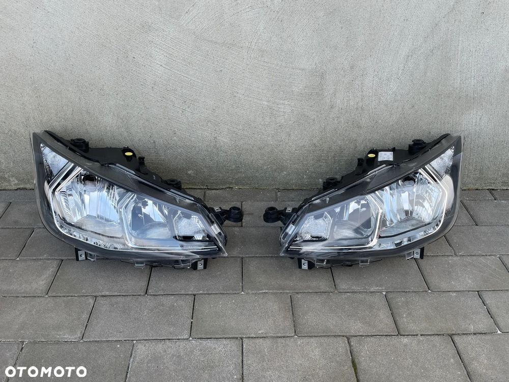LAMPY PRZEDNIE SEAT IBIZA V, ARONA  2017-- NOWE - 1