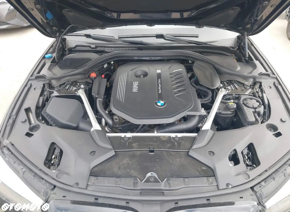 BMW Seria 5 540i M Sport sport - 12