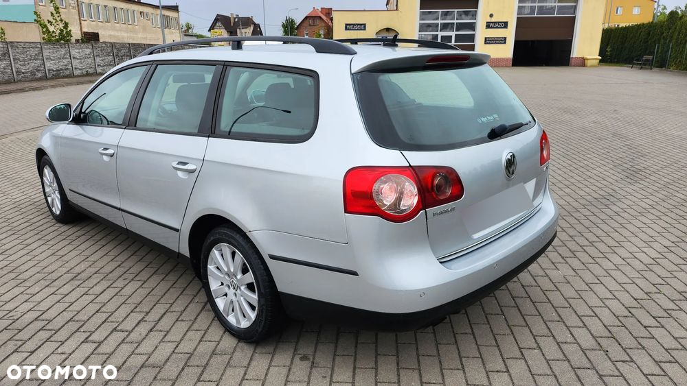 Volkswagen Passat 2.0 TDI DPF Comfortline - 31