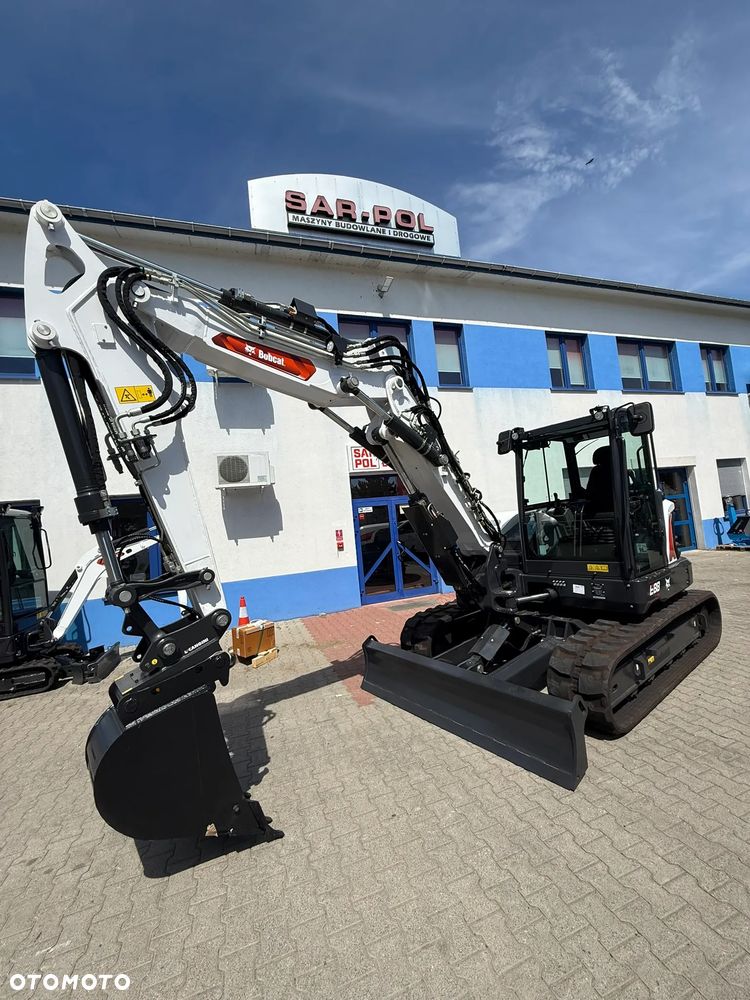 Bobcat E88 - 3