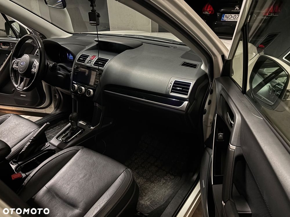 Subaru Forester 2.0 XT Sport Lineartronic - 9