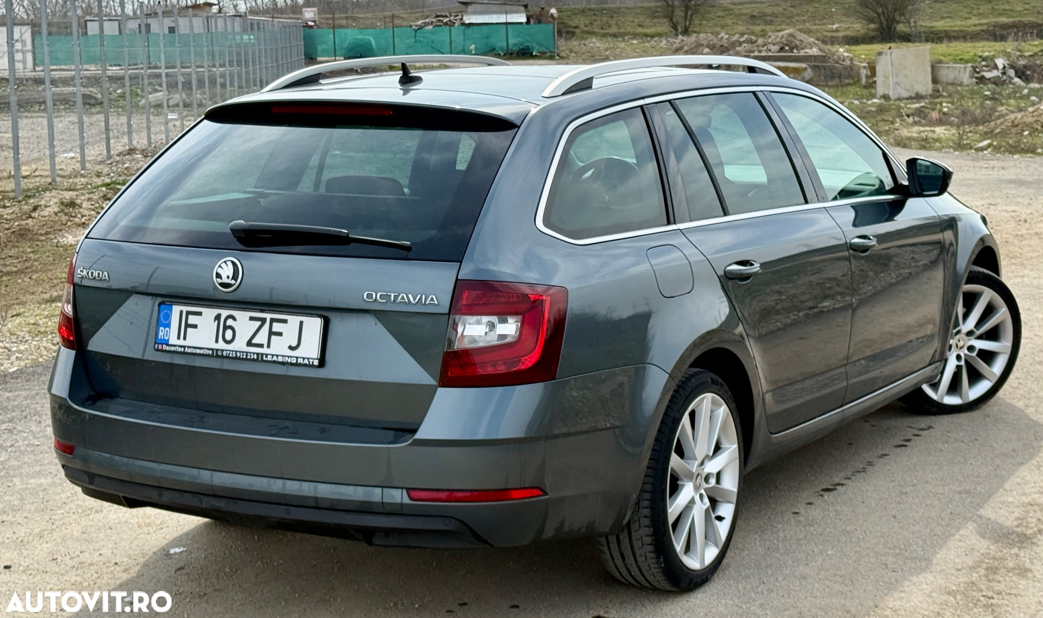 Skoda Octavia 2.0 TDI DSG Sport Edition - 3
