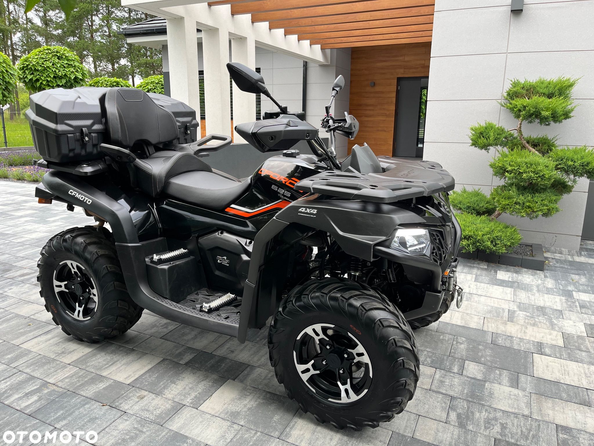 CFMoto CForce