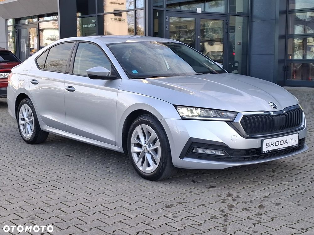 Skoda Octavia 1.5 TSI ACT Ambition - 8