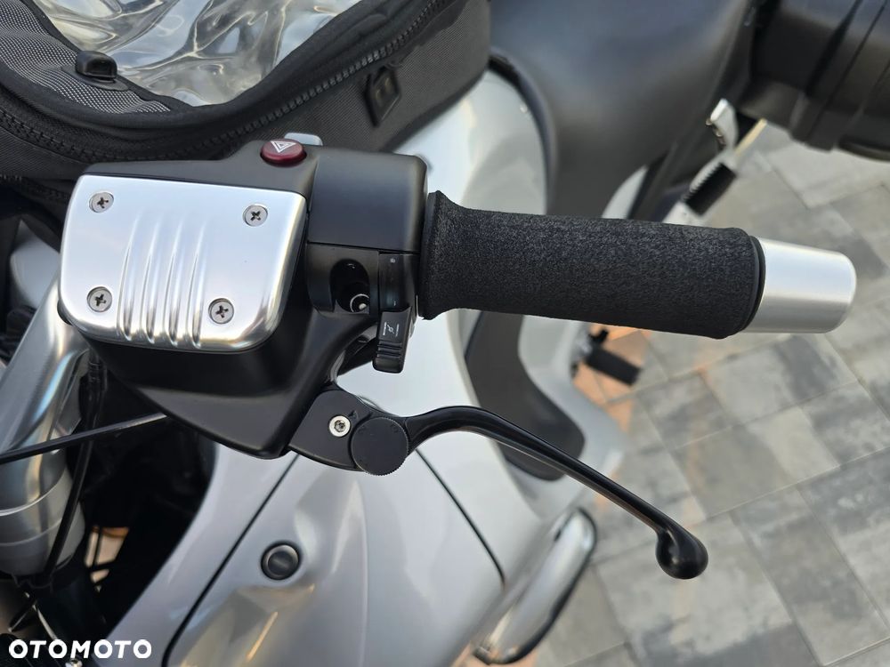 BMW R - 19