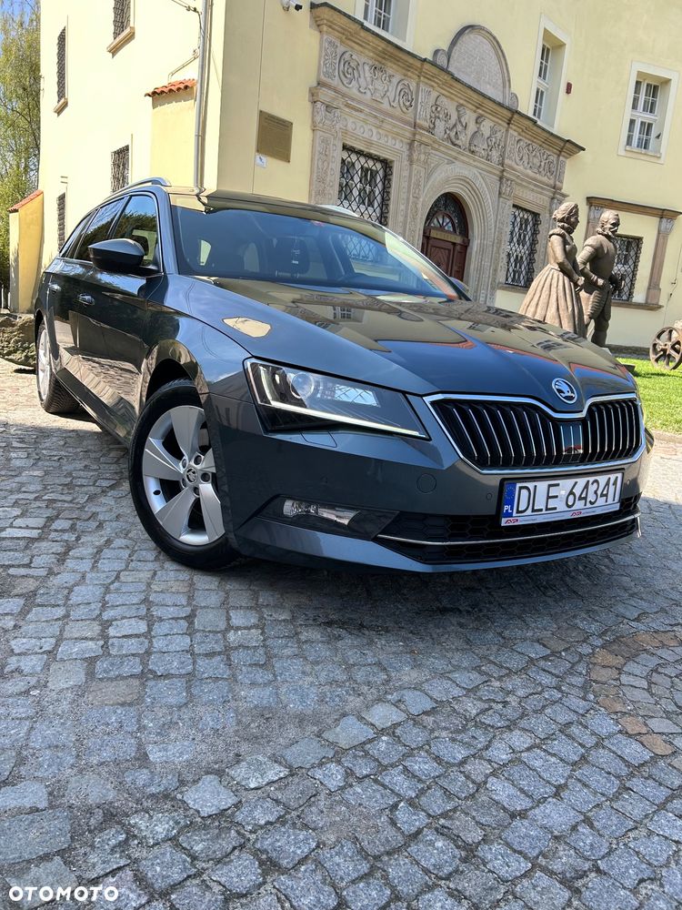 Skoda Superb 1.6 TDI Style - 1