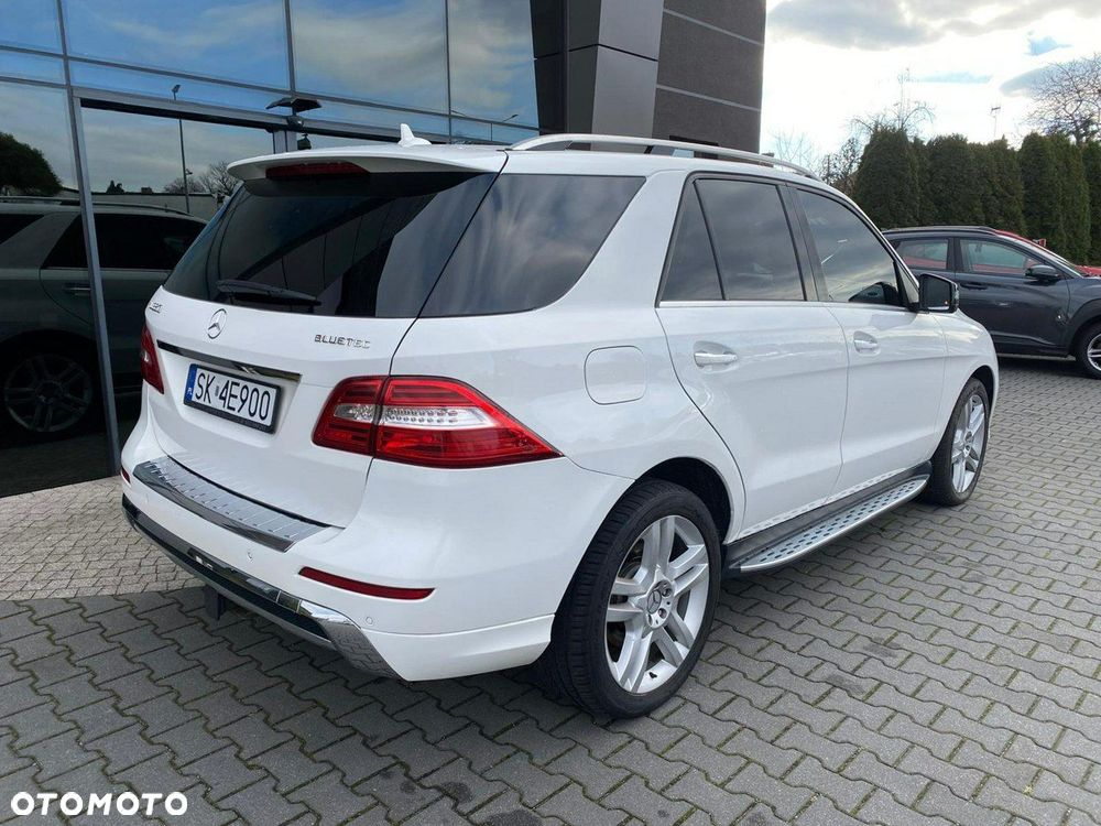 Mercedes-Benz ML 350 BlueTEC 4MATIC 7G-TRONIC - 4