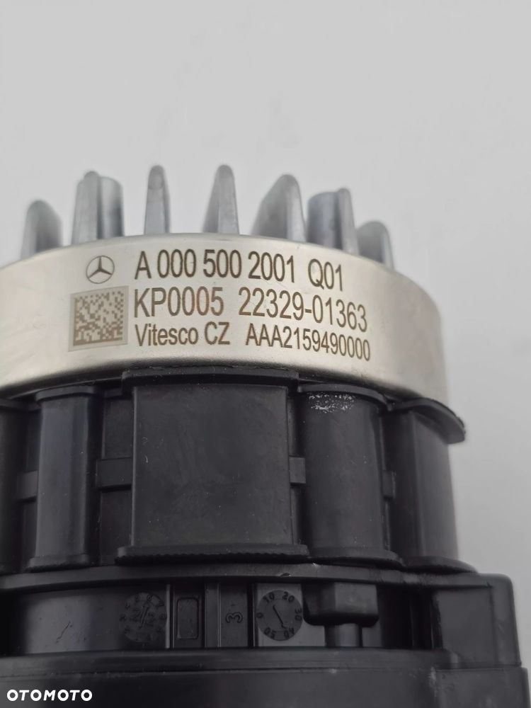 NOWA ORYGINALNA POMPKA POMPA WODY MERCEDES W206 A0005002001 - 8