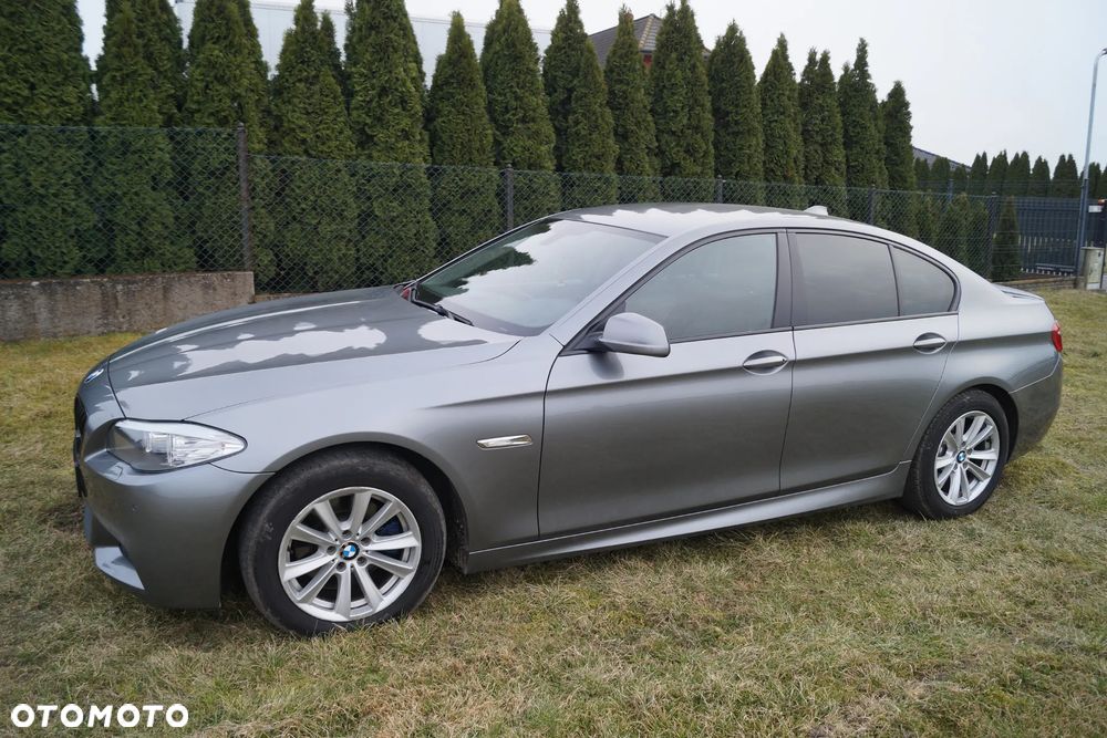 BMW Seria 5 520d - 34
