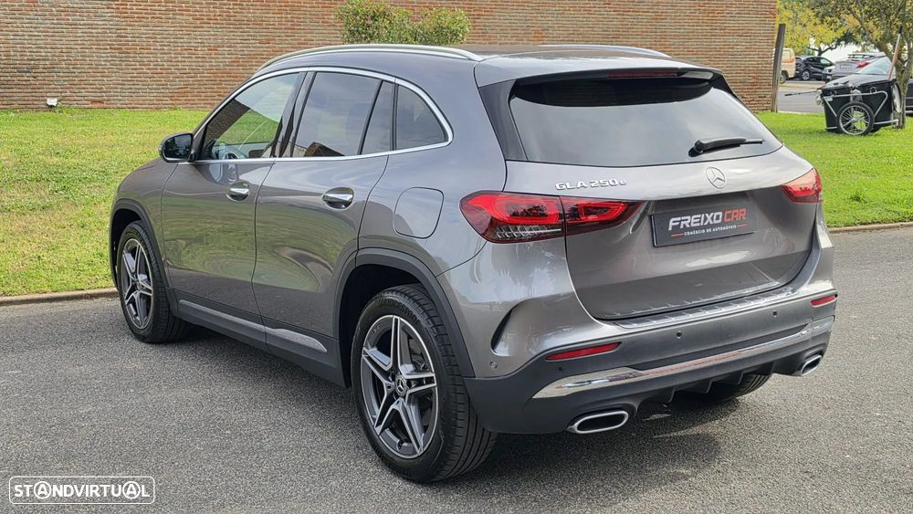 Mercedes-Benz GLA 250 e 8G-DCT AMG Line - 5