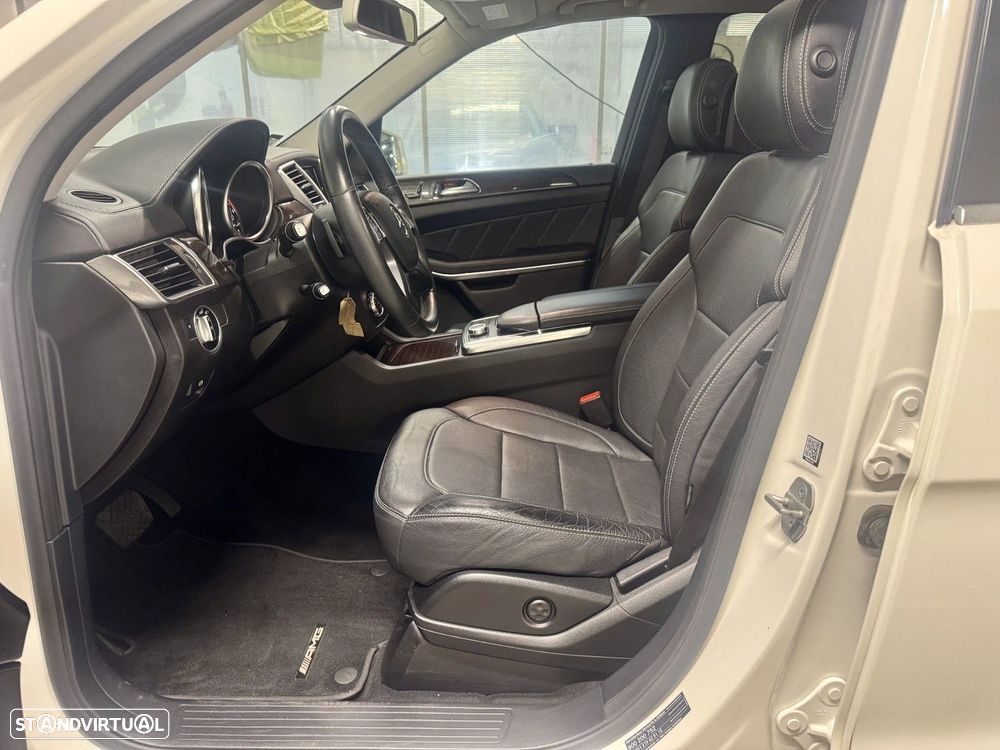 Mercedes-Benz GL 350 BlueTEC 4-Matic - 41