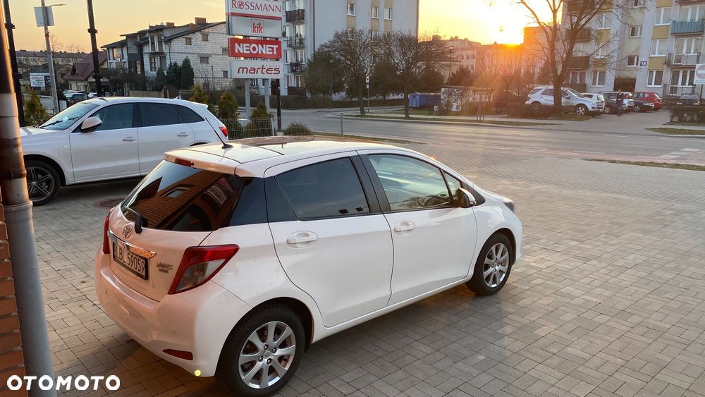 Toyota Yaris 1.33 Luna - 2