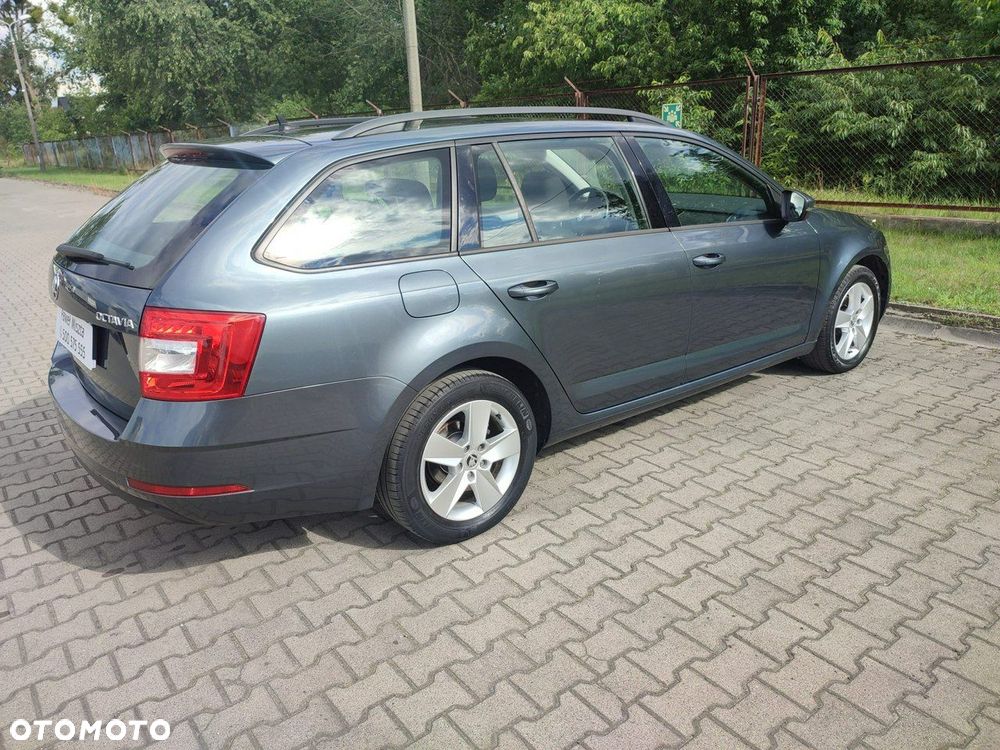 Skoda Octavia - 14