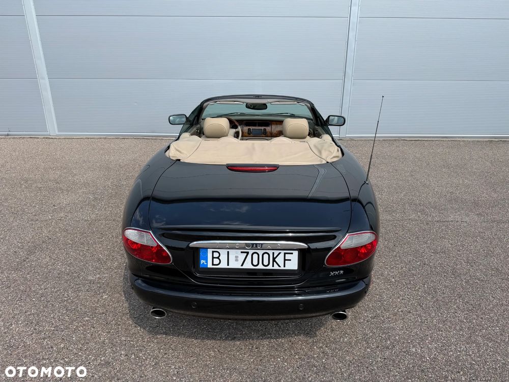 Jaguar XK8 4.0 - 13
