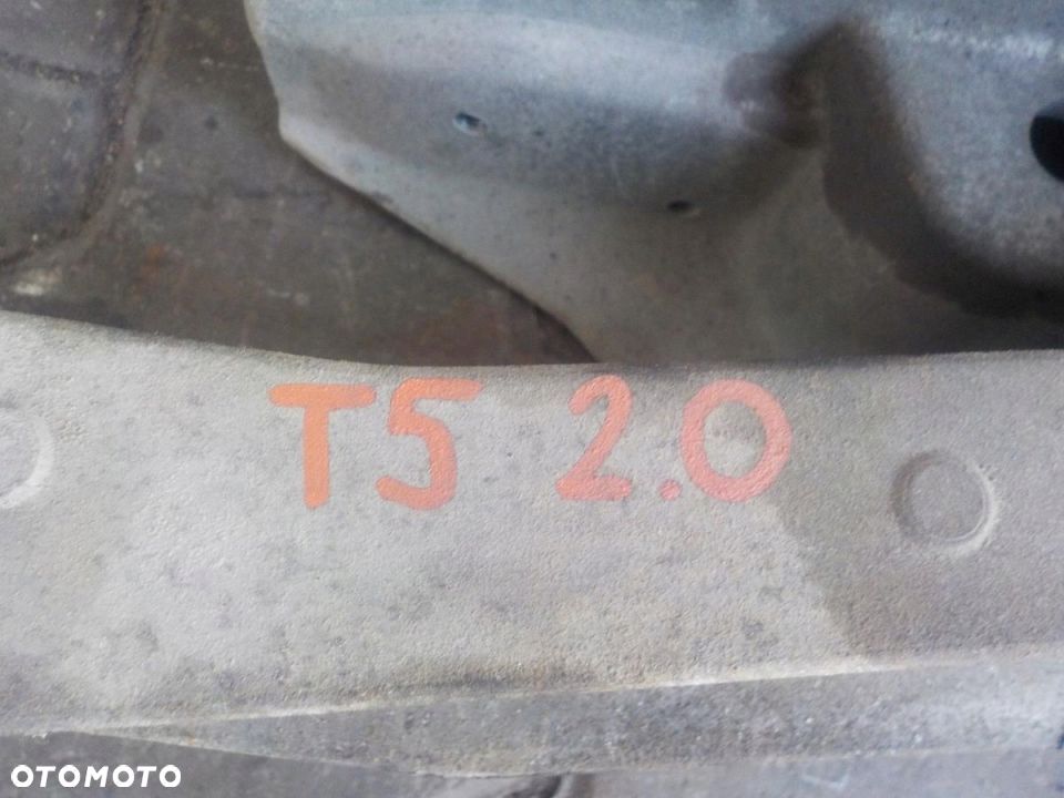 VW T5 2.0 TDI ŁAPA UCHWYT SILNIKA 7E0199370 - 2
