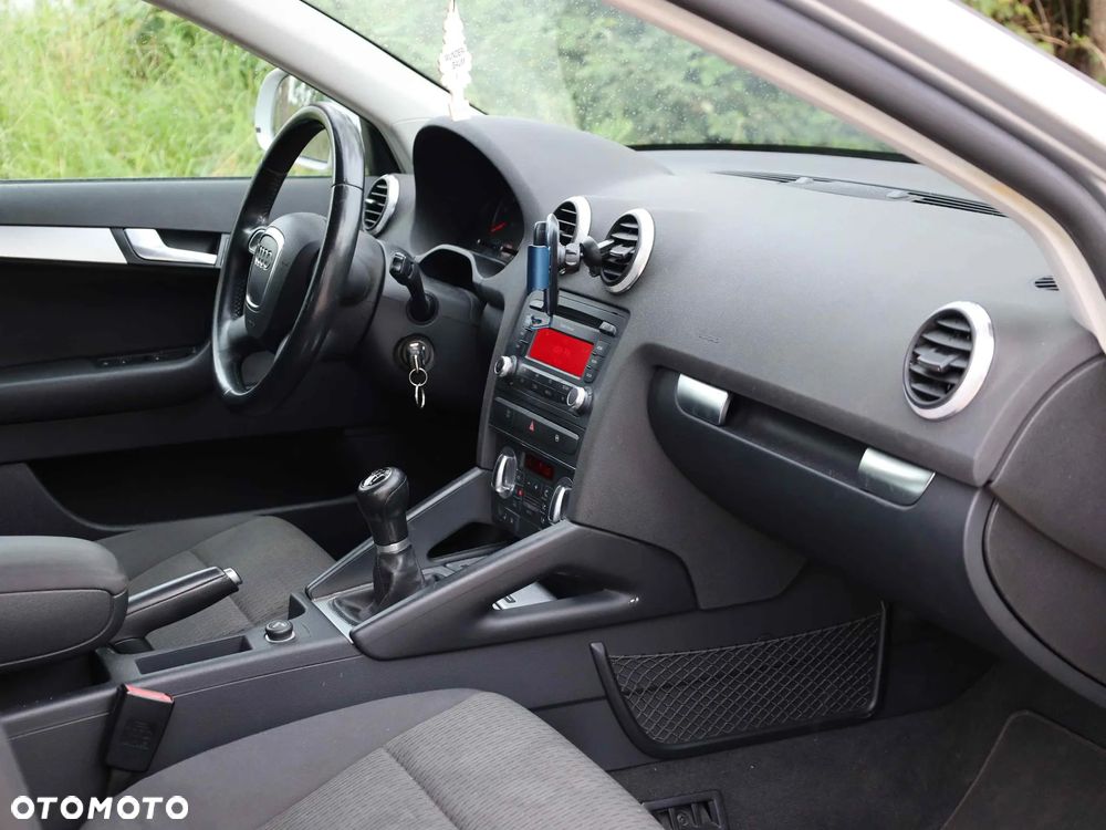 Audi A3 - 8