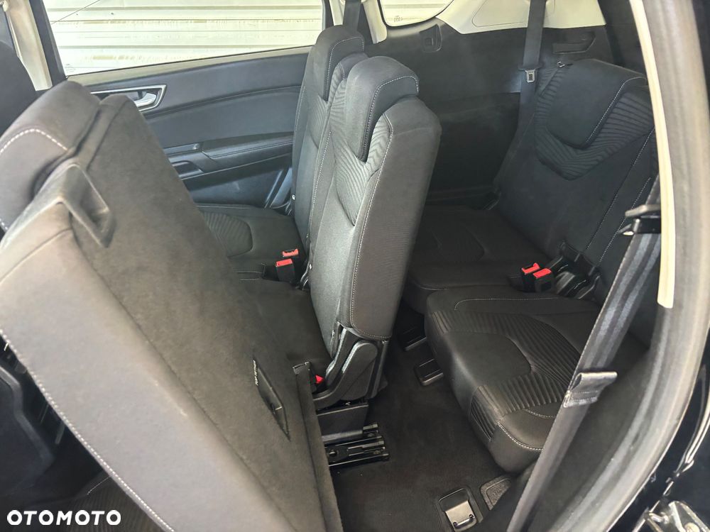 Ford S-Max 2.0 TDCi Titanium - 27