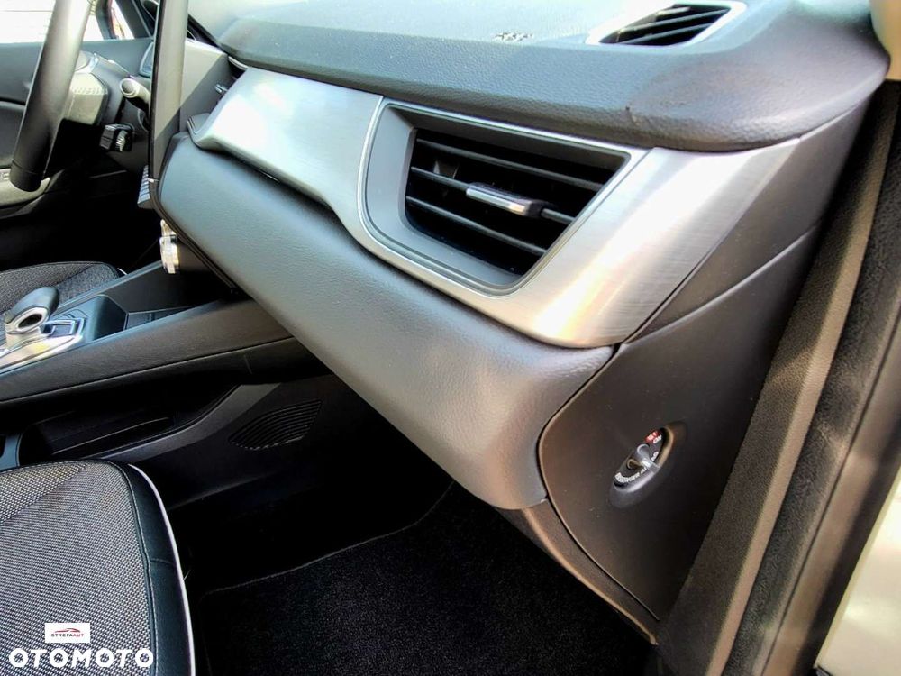 Renault Captur - 25