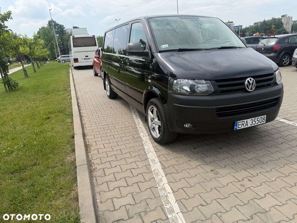 Volkswagen Transporter - 1