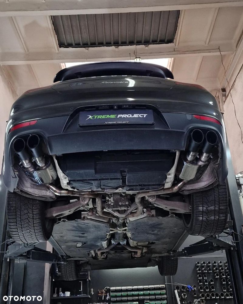 Porsche Panamera PDK - 20