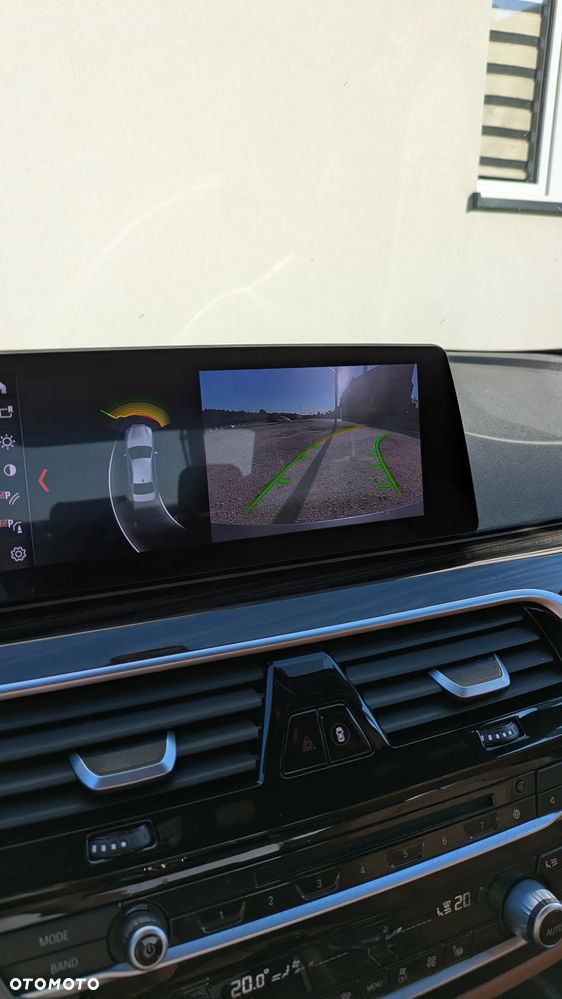 BMW Seria 5 530i xDrive Sport Line - 27