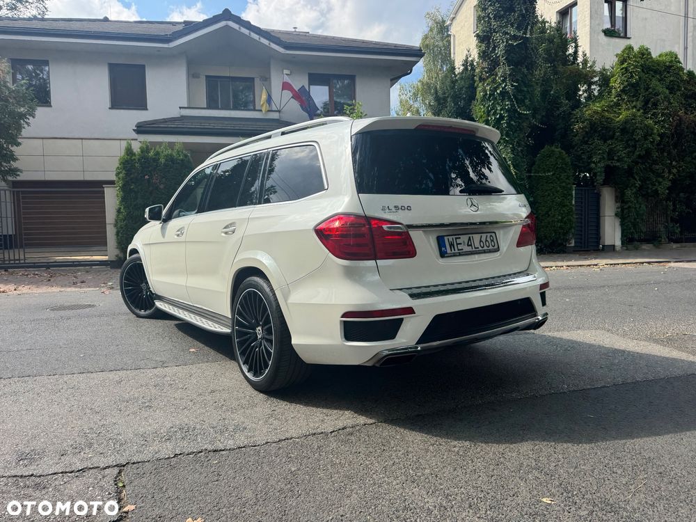 Mercedes-Benz GL 500 4-Matic - 7