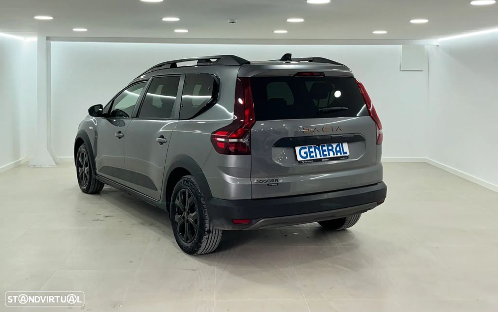 Dacia Jogger 1.6 Extreme 7L - 4