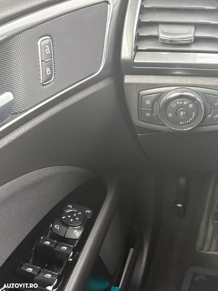 Ford Mondeo 2.0 EcoBlue Aut. Titanium - 11