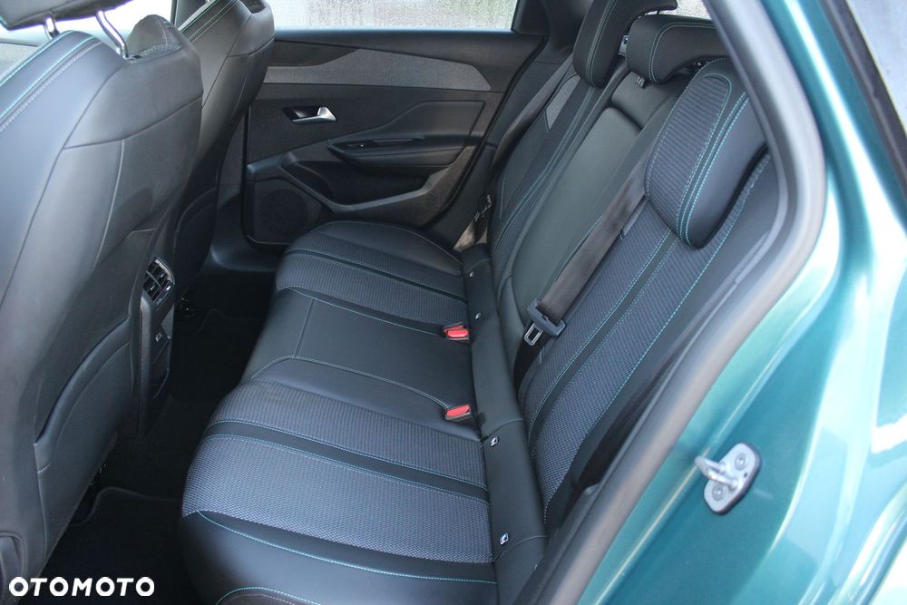 Peugeot 308 - 16